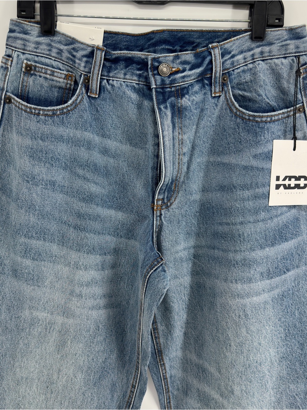 KBB by Kahlana Barrel Leg Jeans Vintage Wash Size 8 NWT